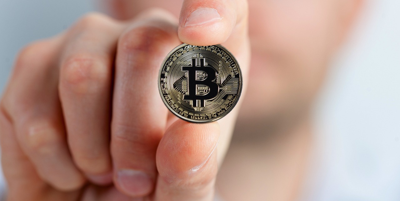 Investindo em Criptomoedas e Bitcoin para Potenciais Ganhos Financeiros
